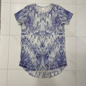 NWOT ivivva Rise Shine Repeat Short Sleeve Top - size 12